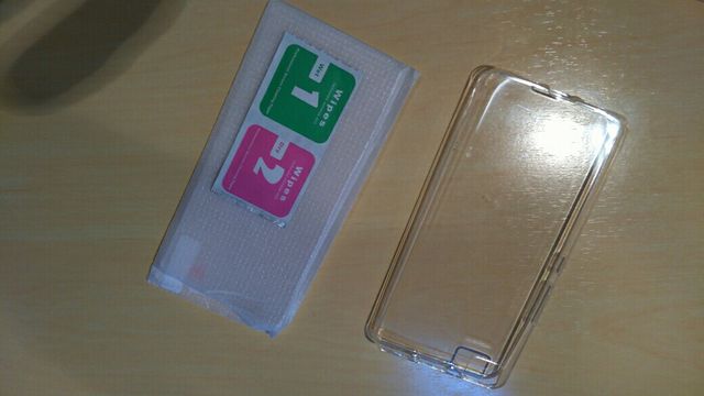 funda mas cristal B Q ACUARIS M 5