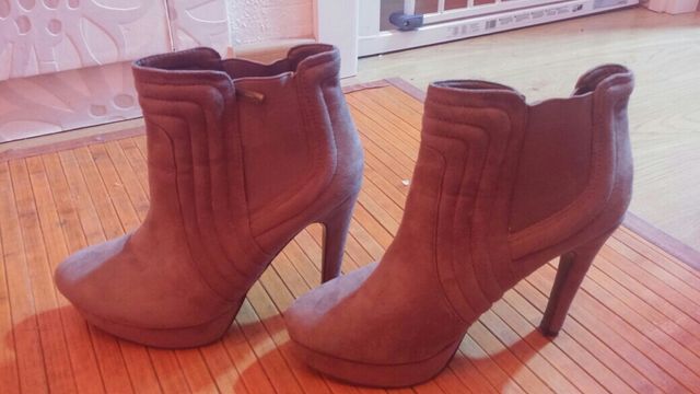 botines talla 39