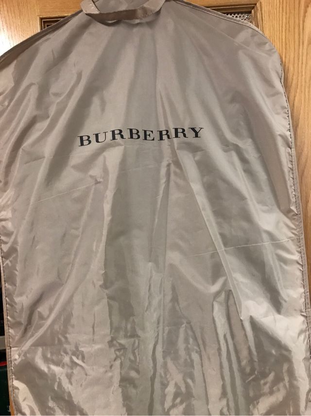 Abrigo BURBERRY hombre NUEVO.