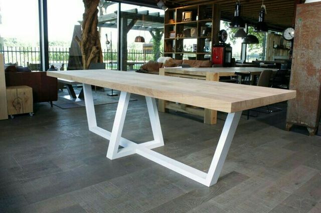 tavolo da pranzo soggiorno cucina