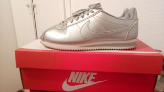 Nike Cortez (edicion limitada) de segunda mano por 30 EUR en Madrid en  WALLAPOP