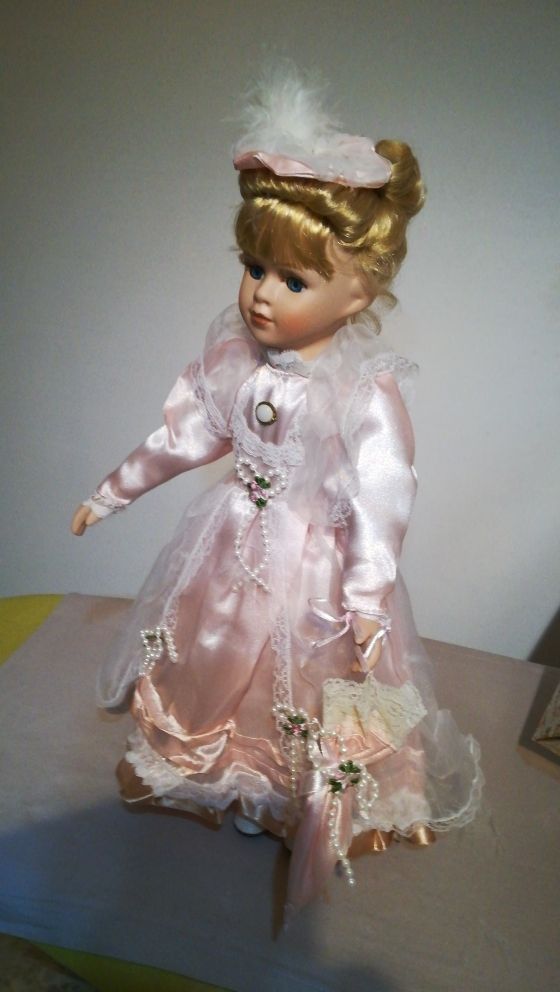 Muñeca porcelana colección hecha ha mano