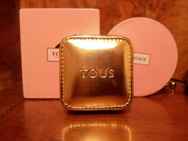 Colgante y cadena TOUS de oro