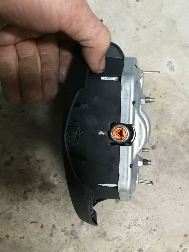 Vendo airbag Renault Clio 2?
