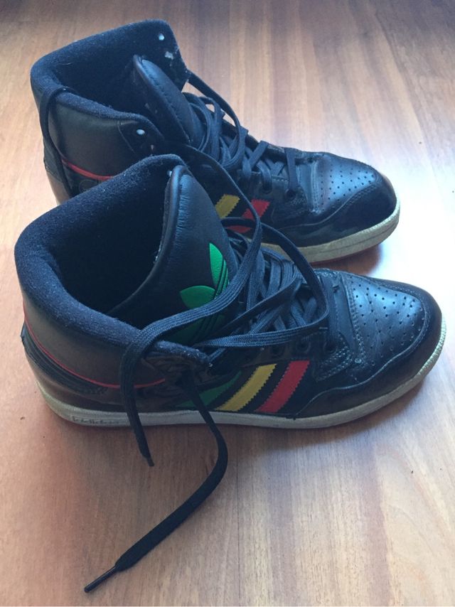 renombre mundial gran venta mejor autentico Zapatillas coleccion Adidas ADICOLOR Talla 42 EU de segunda mano por 45 € en Madrid en WALLAPOP renombre mundial gran venta mejor autentico Zapatillas coleccion Adidas ADICOLOR Talla 42 EU de segunda mano por 45 € en Madrid en WALLAPOP