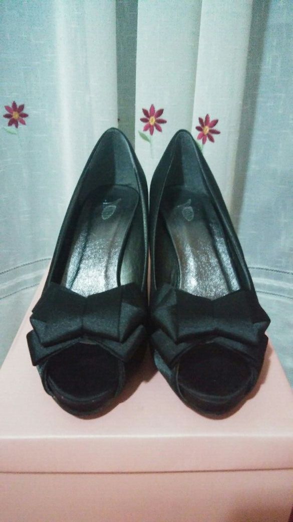 Zapatos de fiesta tacón negros raso N°38 de 1 uso