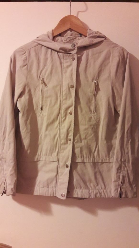 Chaqueta parca niña Zara