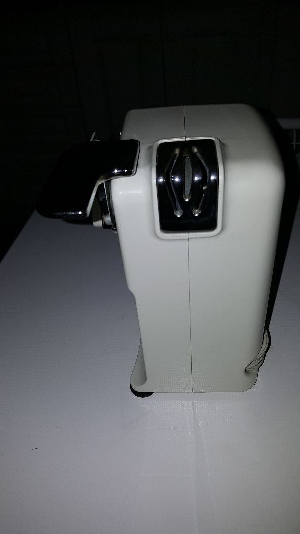 Abrelatas afilador de cuchillos, etc. Braum