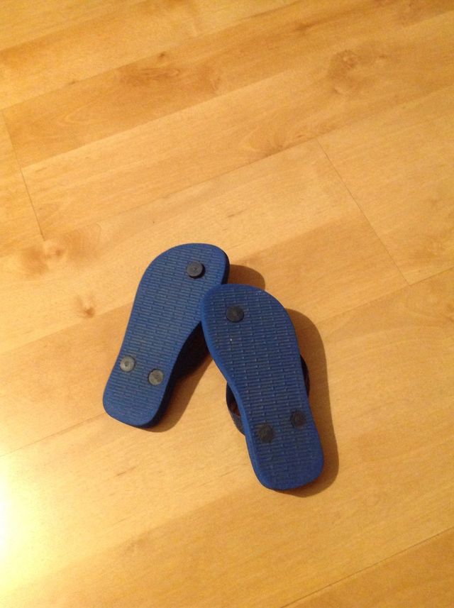 Sandalias Havaianas Minions t.25/26 chanclas