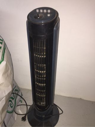 Ventilador torre Fagor de segunda mano por 35 € en Barcelona Ventilador Torre de segunda mano en Barcelona en WALLAPOP