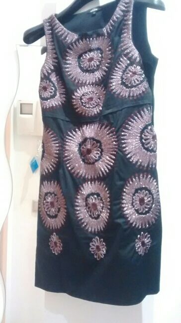 vestido y abrigo de fiesta