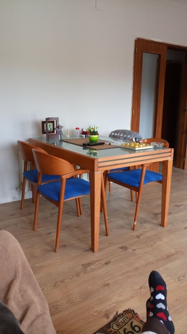 Mesa comedor grande extensible cristal de segunda mano por 150 € en ... Mesa comedor grande extensible cristal de segunda mano por 150 € en ...
