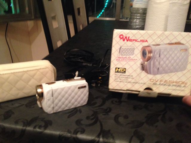 Videocamera digitale ideale per ragazze come regalo