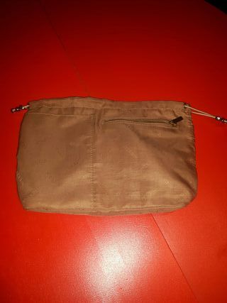 organizador bolsos uterque