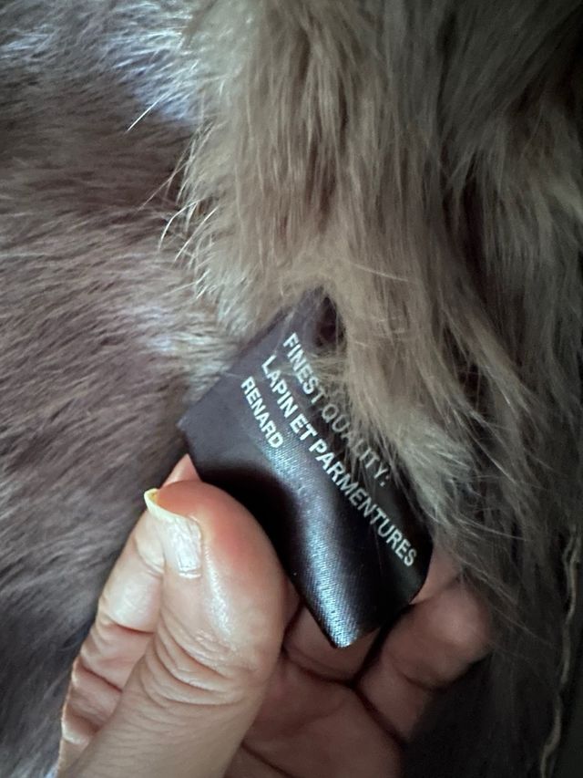 Abrigo de cuero y pelo de Zorro, forro piel conejo