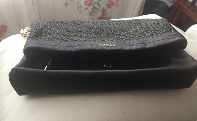 Bolso de piel marca de lujo