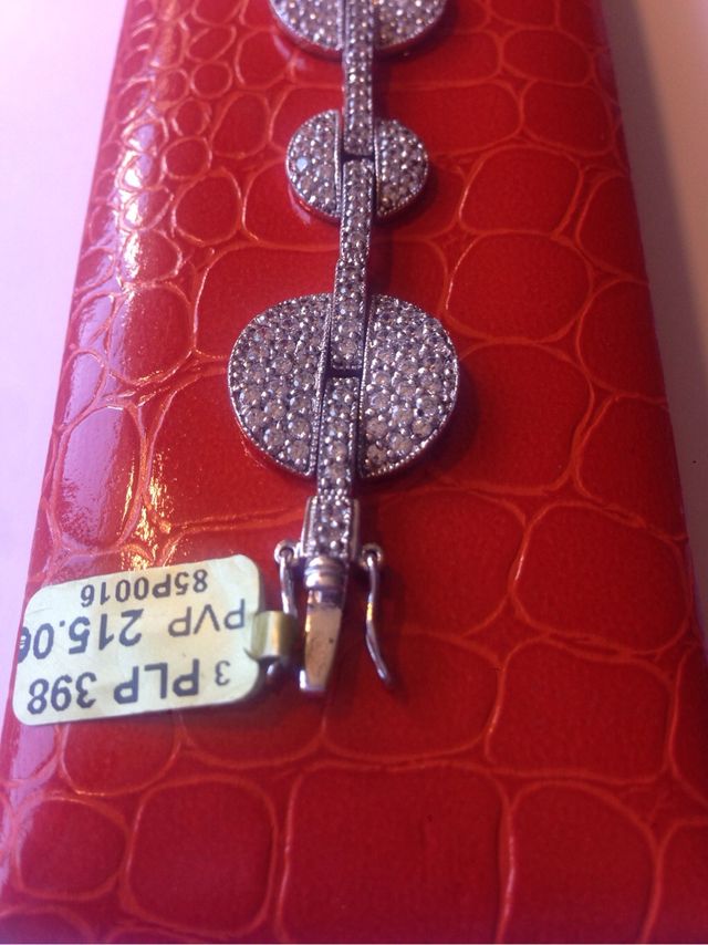 Pulsera plata y zirconitas