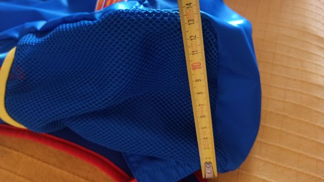 Mochila Puma Superman con capa nueva SIN ESTRENAR
