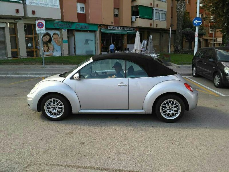 Volkswagen Beetle 2008 - foto 1