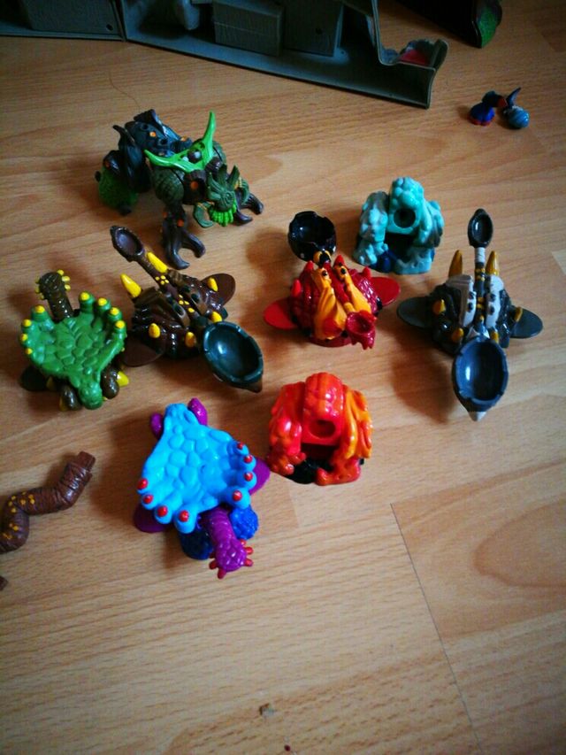 Isla gormiti juguetes