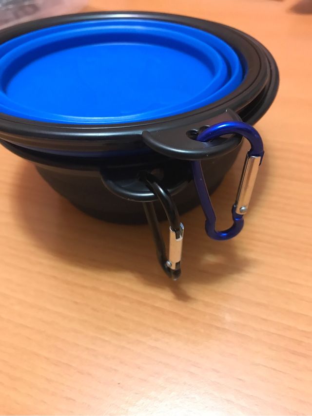 Comedero de animales plegable