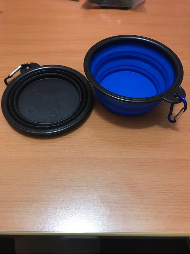 Comedero de animales plegable