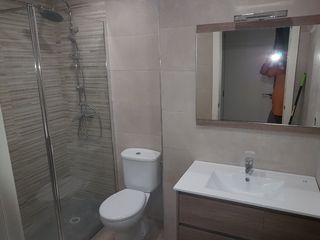 Albañil, electricista , fontañero