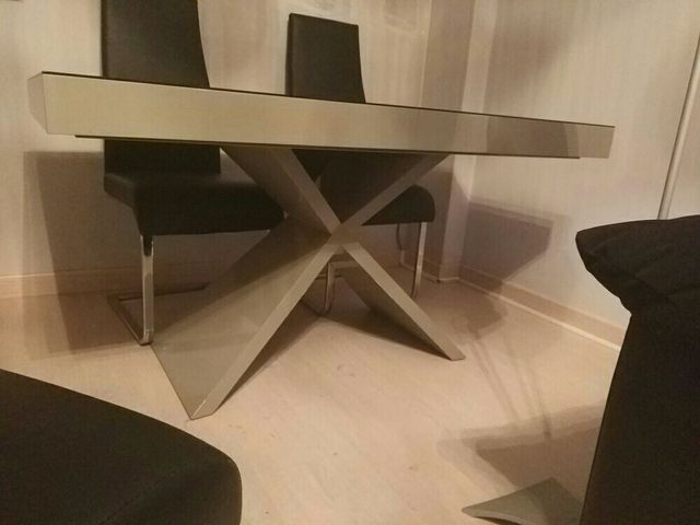 Mesa comedor de segunda mano por 500 € en Getafe en WALLAPOP Mesa comedor de segunda mano por 500 € en Getafe en WALLAPOP