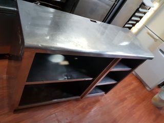 Mueble tras barra y cafetero de segunda mano por 300 € en Badalona en