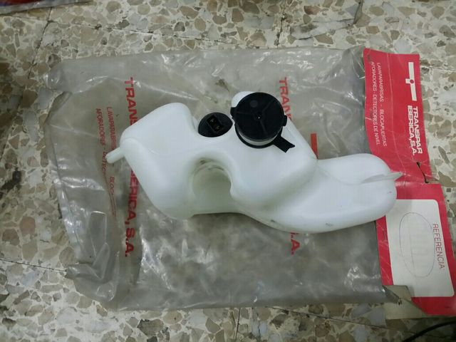 Deposito Limpiaparabrisas Renault Supercinco