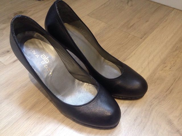 Zapatos piel n 35 - 36 poco uso