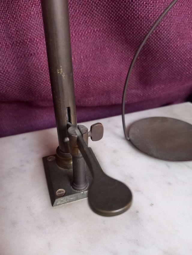 Antigua Balanza de precisión