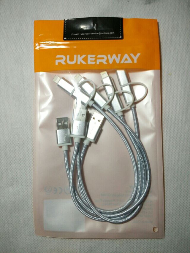 4 cables USB iPhone/Android