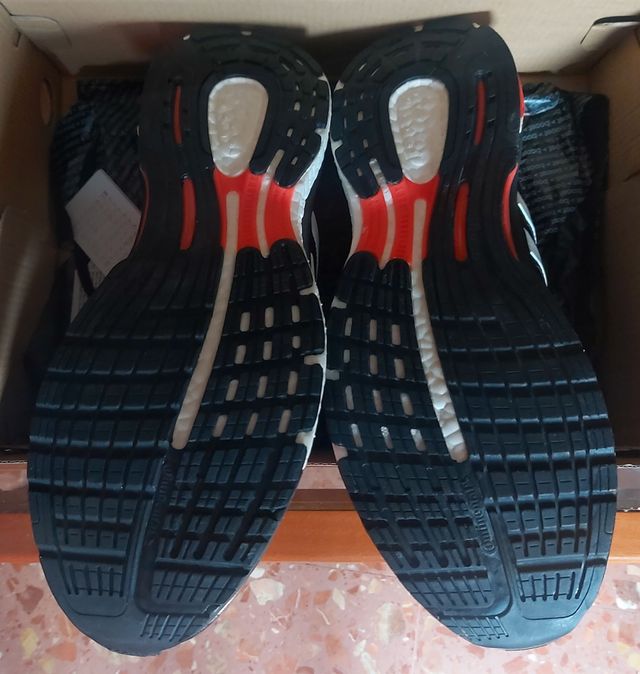 ADIDAS supernova sequence 7m BOOST