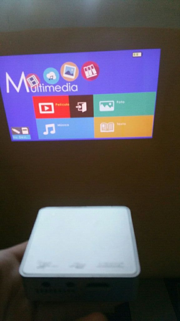 Proyector HD 1080p Ecsee ES130