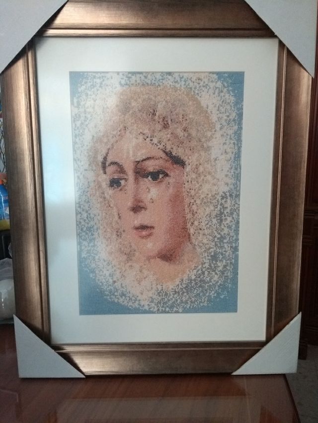 cuadro punto de cruz de la Macarena