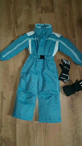 Abrigo Desigual niña de segunda mano por 20 € en Mangiron en Abrigo Desigual niña de segunda mano por 20 € en Mangiron en
