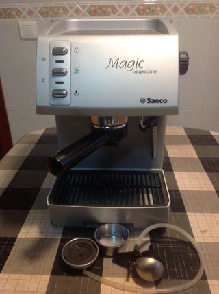 Cafetera Saeco de segunda mano por 90 EUR en Blancafort en WALLAPOP