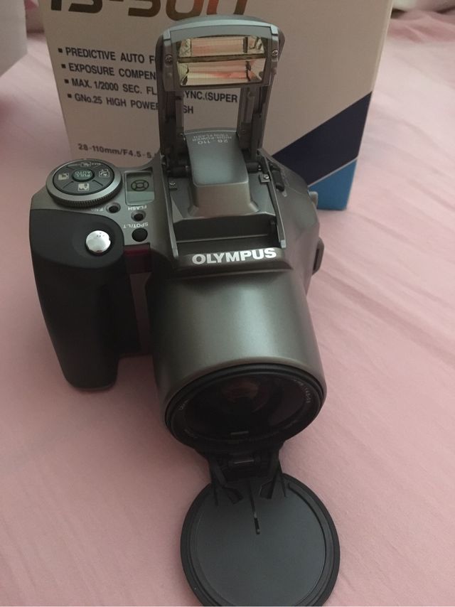 Cámara Olympus analogica