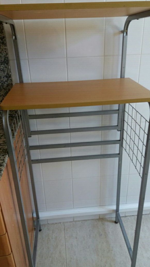Mueble auxiliar cocina de segunda mano por 20 € en Torredembarra en ... Mueble auxiliar cocina de segunda mano por 20 € en Torredembarra en ...