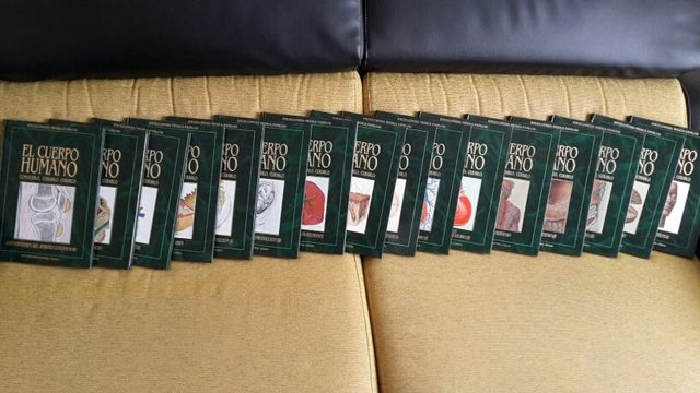 FANTÁSTICA ENCICLOPEDIA MEDICA FAMILIAR