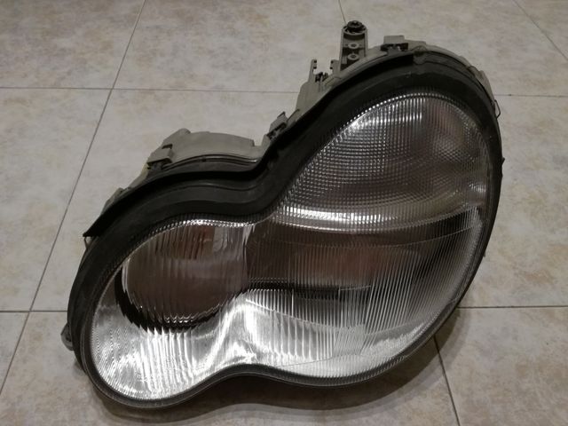 Faros xenon Mercedes W 203 clase C