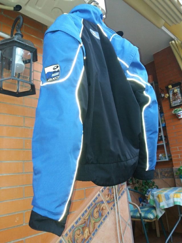 Chaqueta Axo