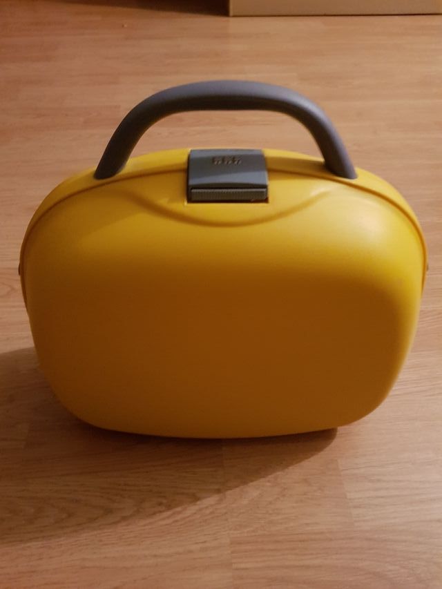 Neceser viaje Benetton