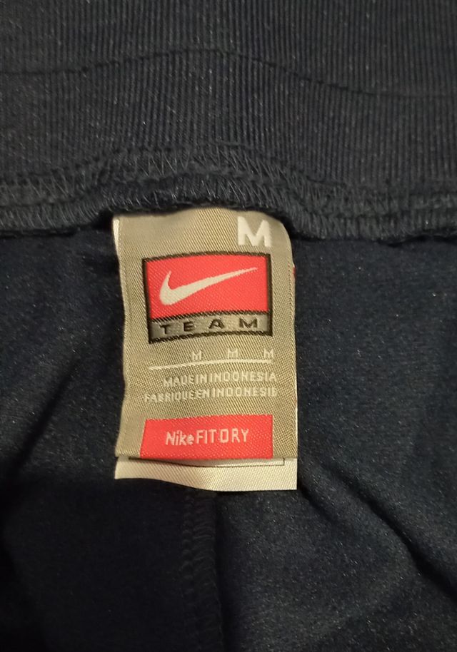 Pantalón deporte chico Nike Fit Dry