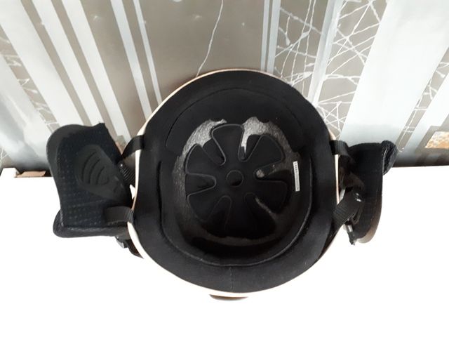 Casco Sixsixone niño