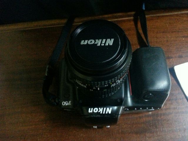 FOTOCAMERA ANALOGICA NIKON F50