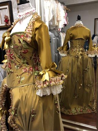 ALQUILER Vestido época