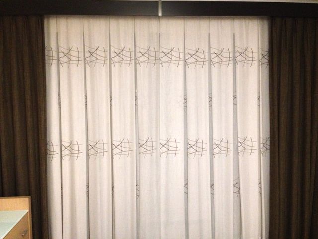 Cortinas para comedor de segunda mano por 180 € en Paterna en WALLAPOP Cortinas para comedor de segunda mano por 180 € en Paterna en WALLAPOP