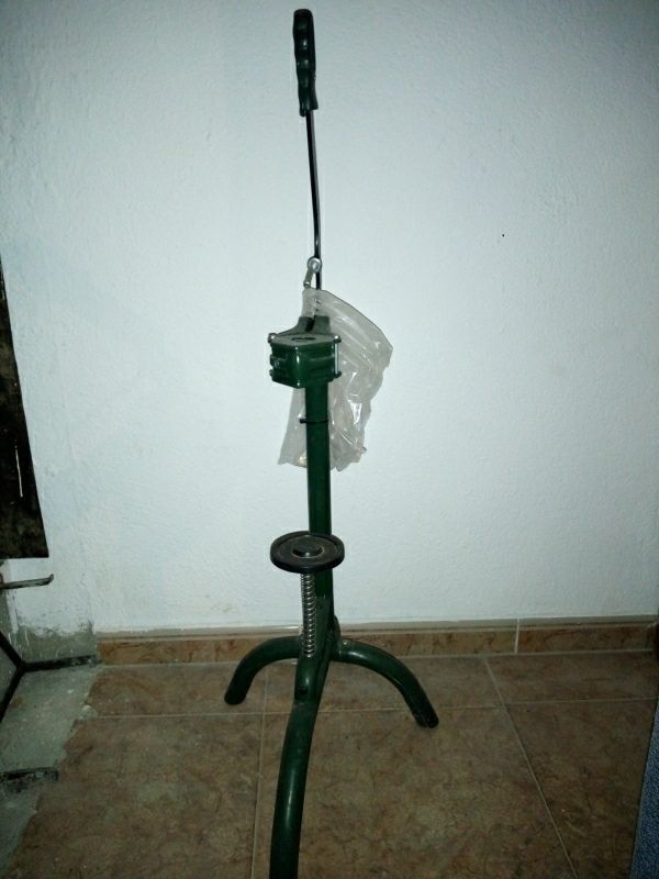 Embotelladora de botellas de vidrio.